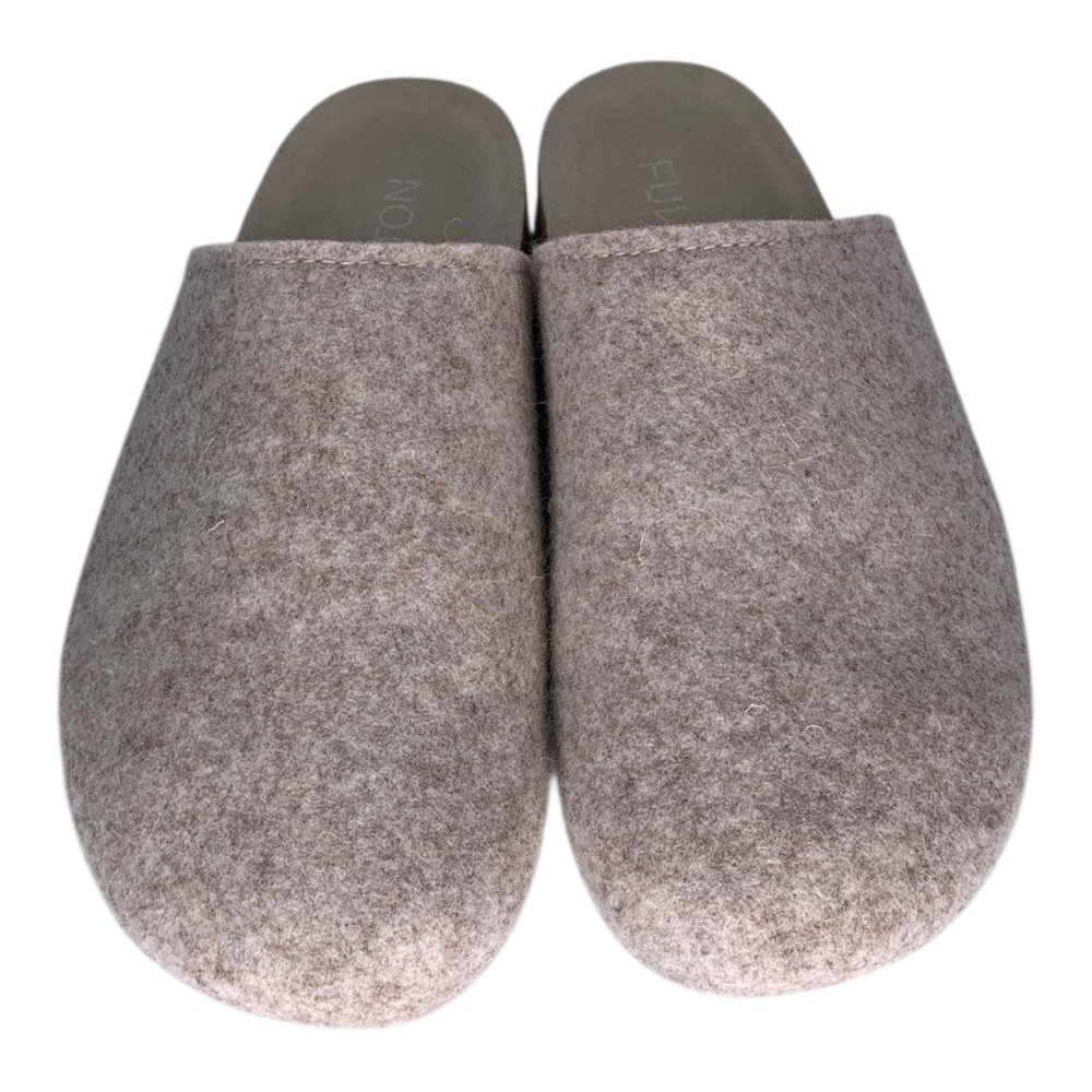 FULTON NWOB The House Shoe Slippers Oatmeal and Cork Size 8W